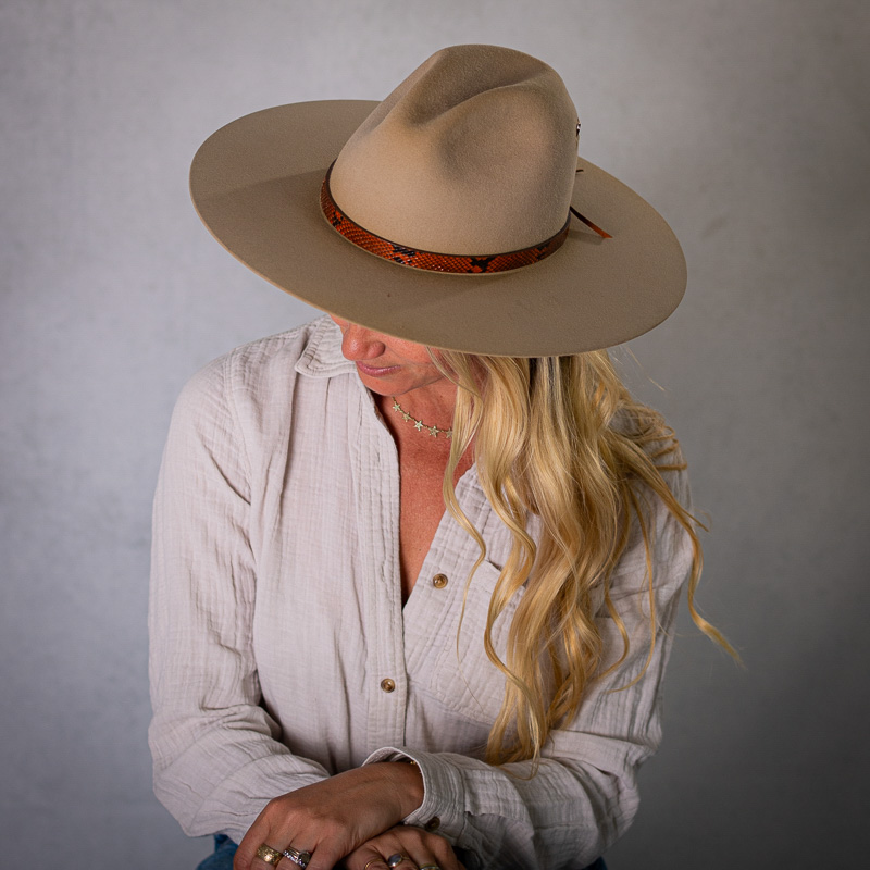 SAHARA RABBIT HAT