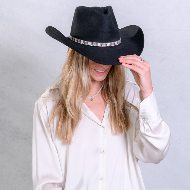 BLACK BEAVER BLEND HAT display picture 1