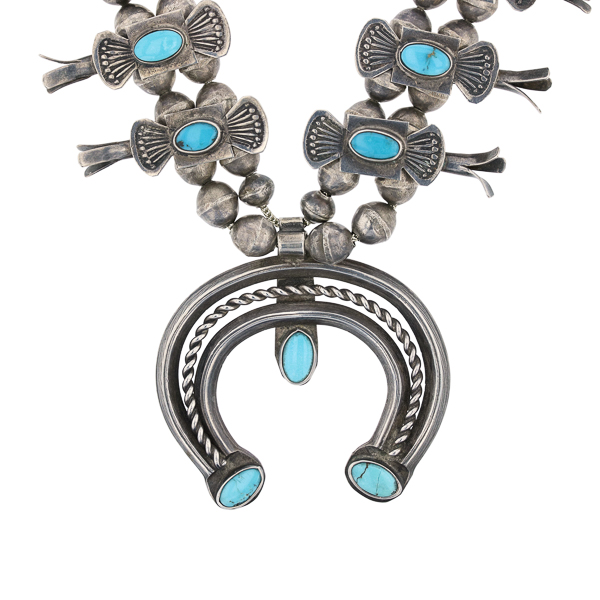 NAVAJO HAND STAMPED STERLING SILVER CONCHO BELT