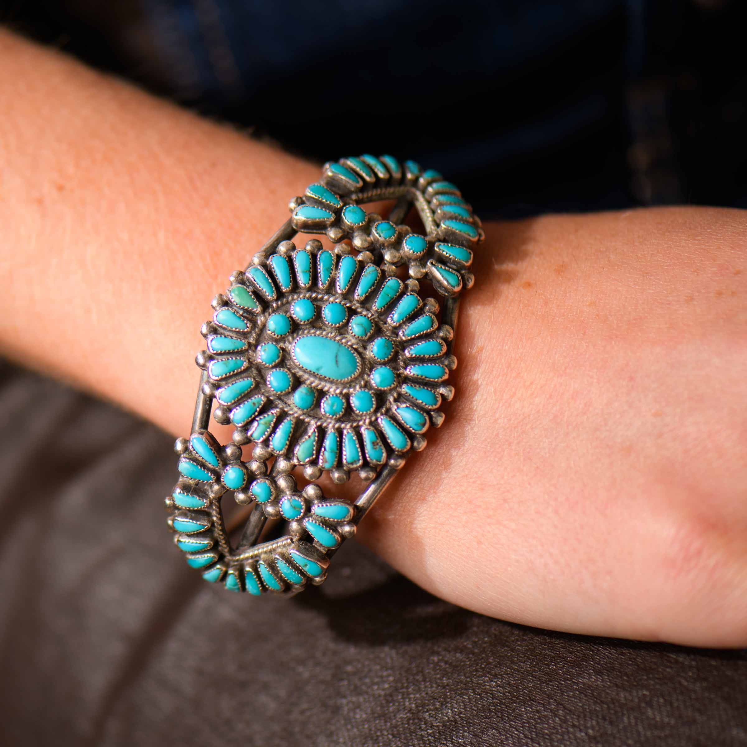 ZUNI TURQUOISE PETIT POINT CLUSTER CUFF