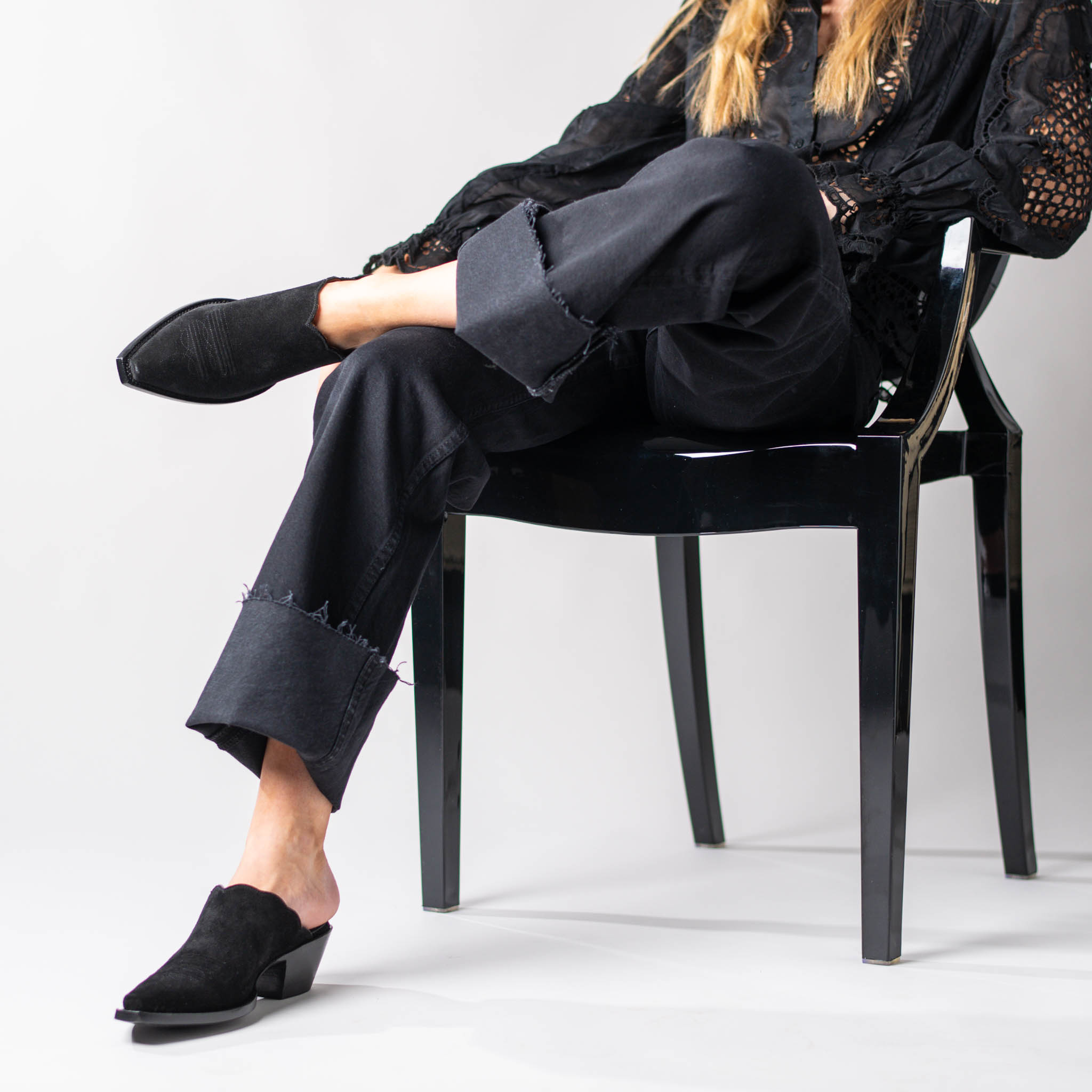  GRAND COURT MULE Warm Sand（23.5） KEMO SABE GRIT BLACK SUEDE MULE LISA