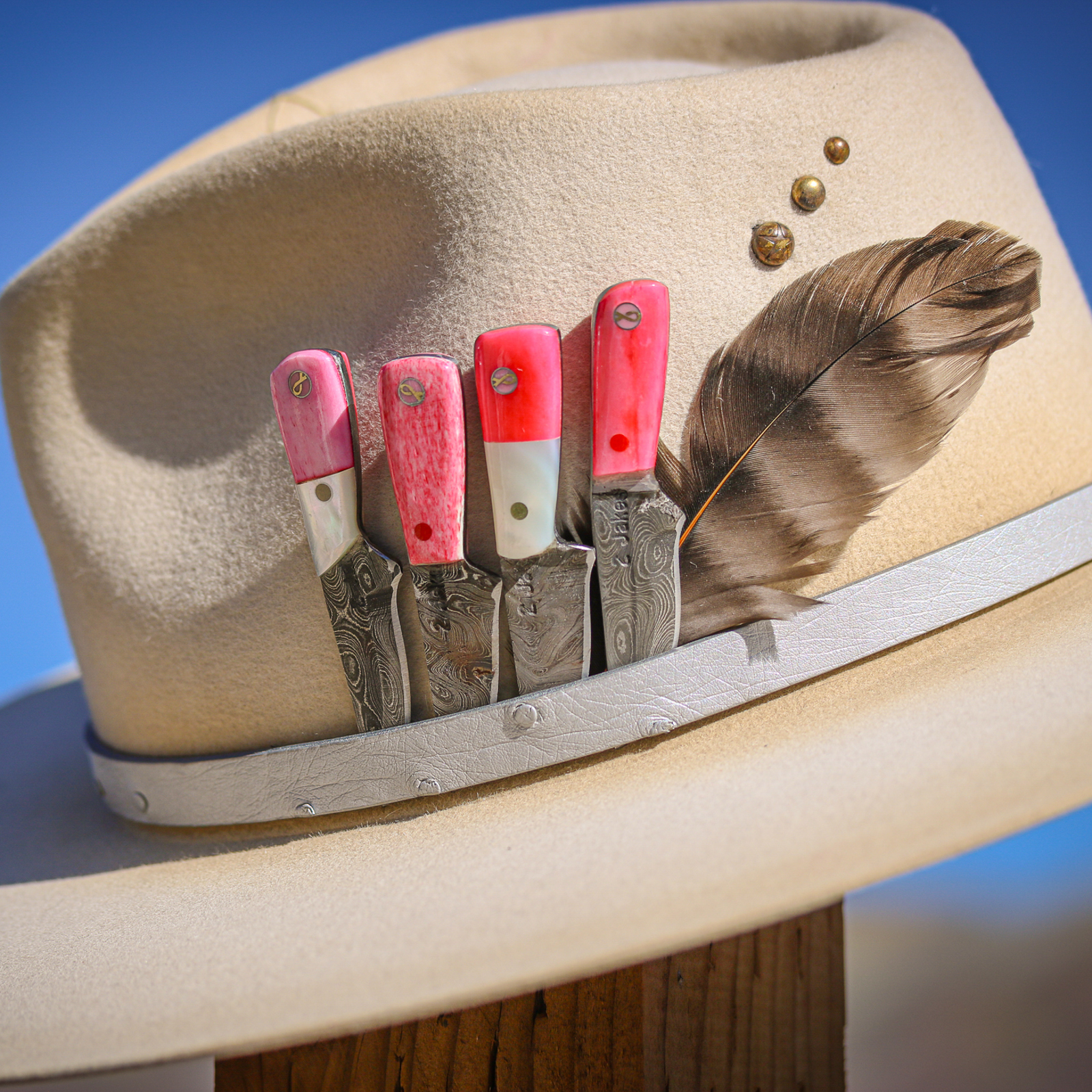 BREAST CANCER AWARENESS HAT KNIFE