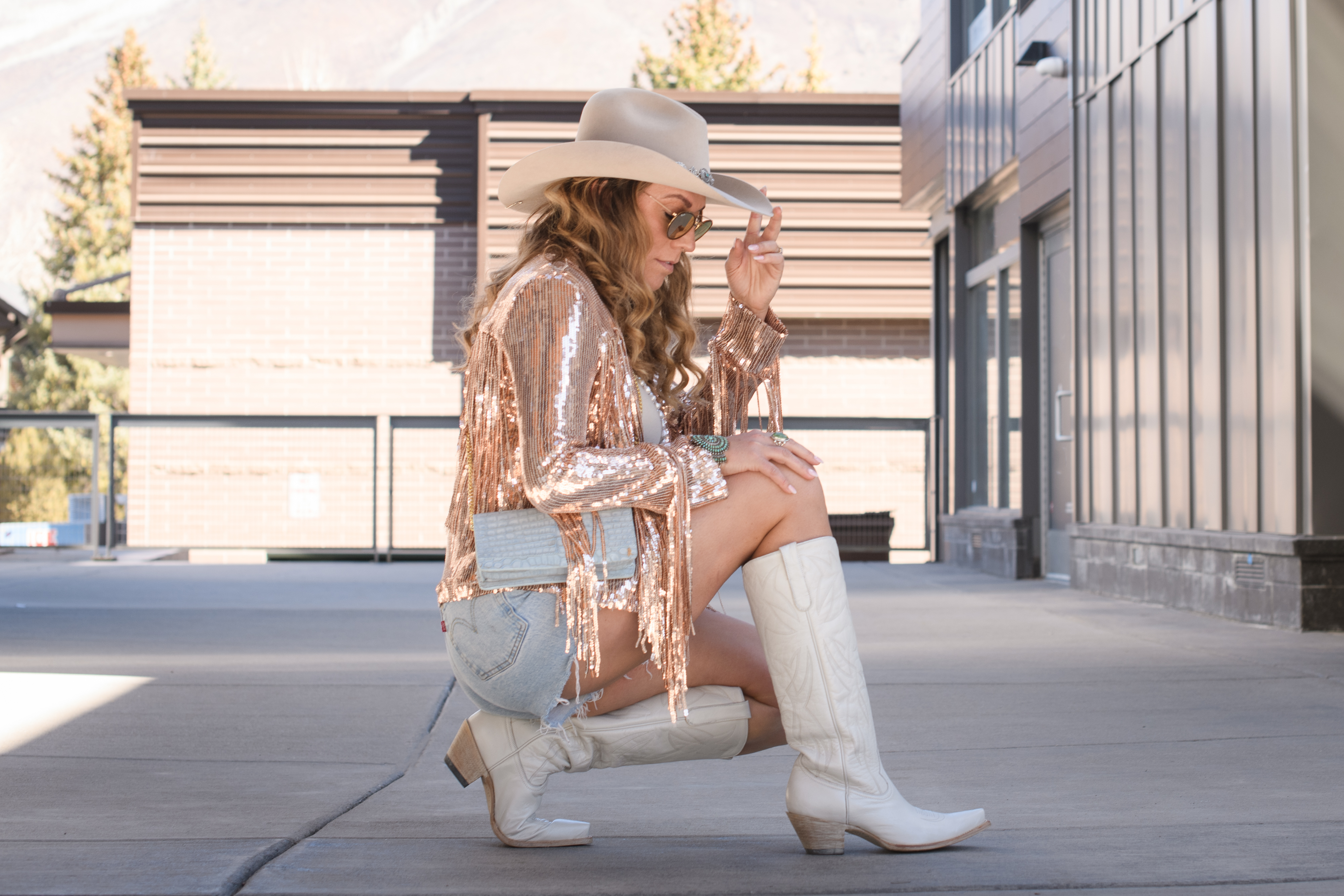 cowgirl kneeling
